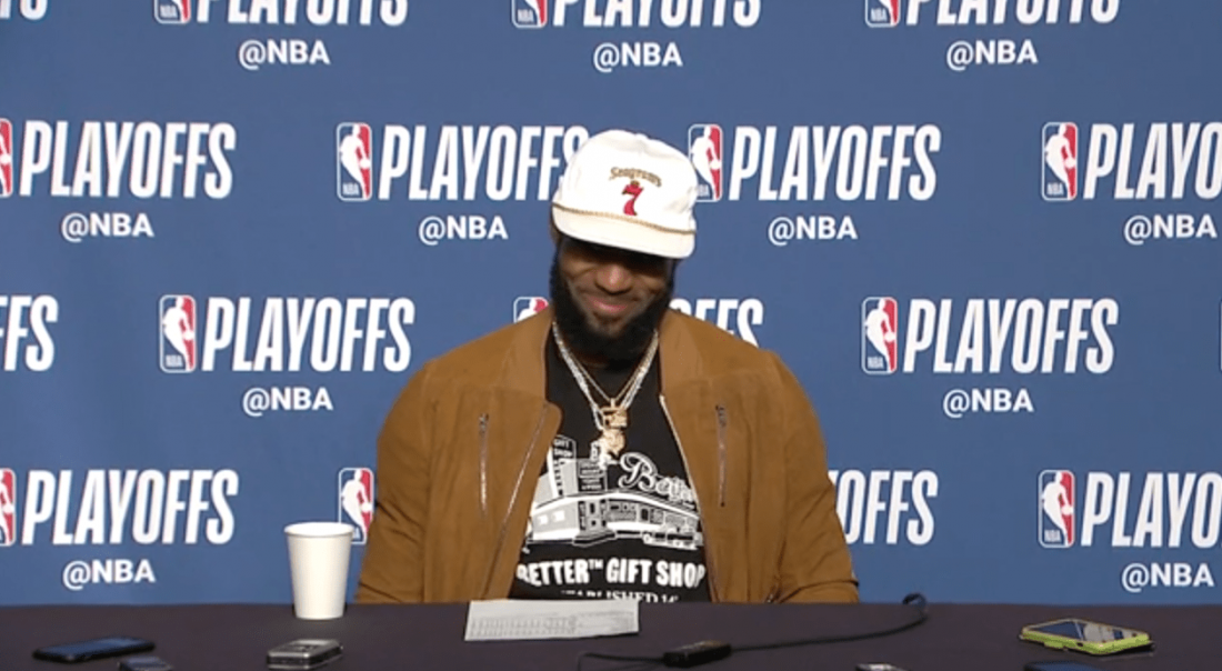 La blague de LeBron James sur les déboires de Bryan Colangelo