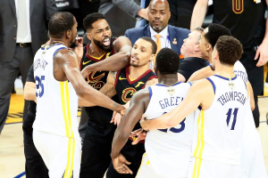 Tristan Thompson a frappé Draymond Green à la soirée post-ESPY de LeBron James