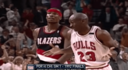 Il y a 26 ans, Michael Jordan écoeurait les Blazers en une mi-temps