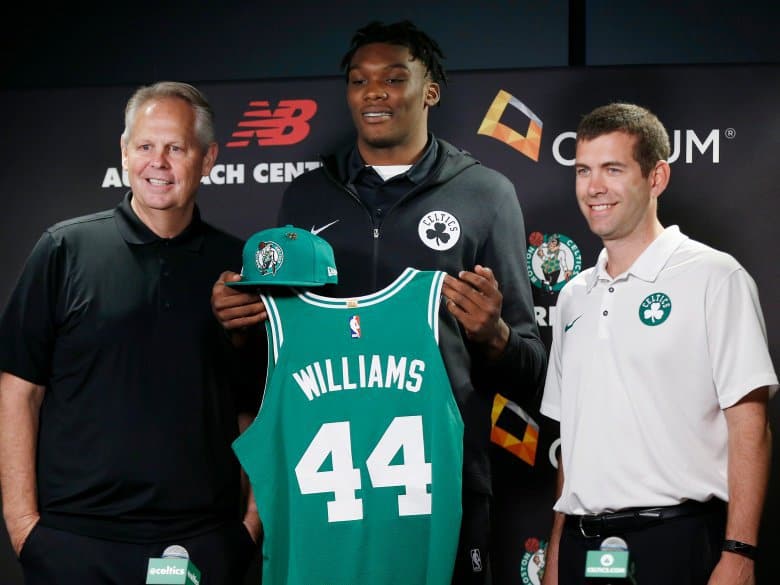 Robert Williams assume sa bourde et promet aux Celtics d’être sérieux