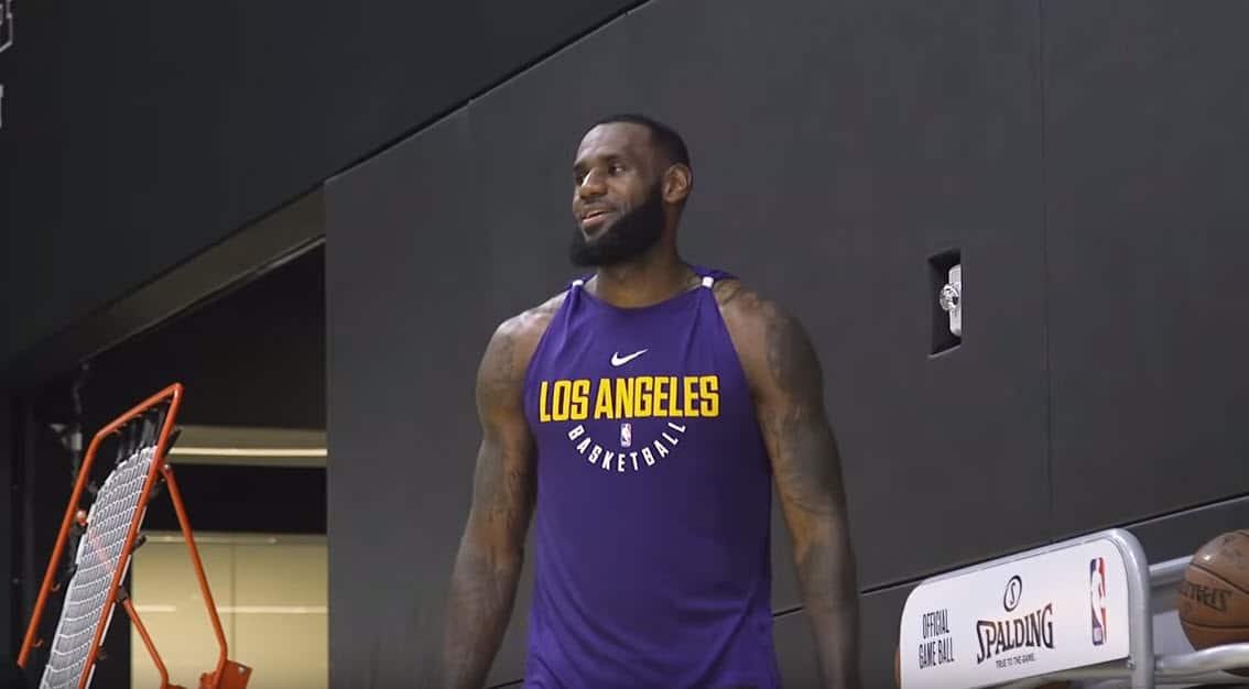 LeBron affûté pour son premier workout avec les Lakers