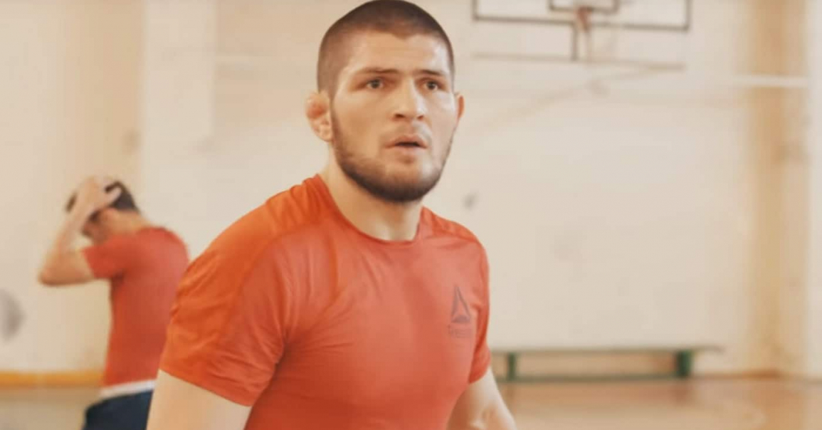 Quand Khabib Nurmagomedov se met au basket
