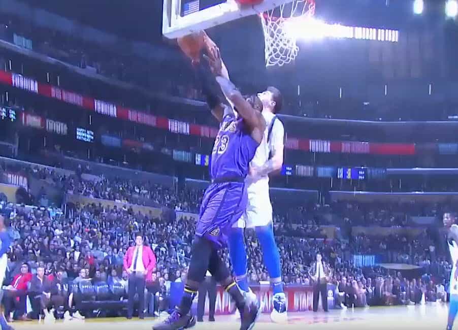 Doncic contre LeBron deux fois !