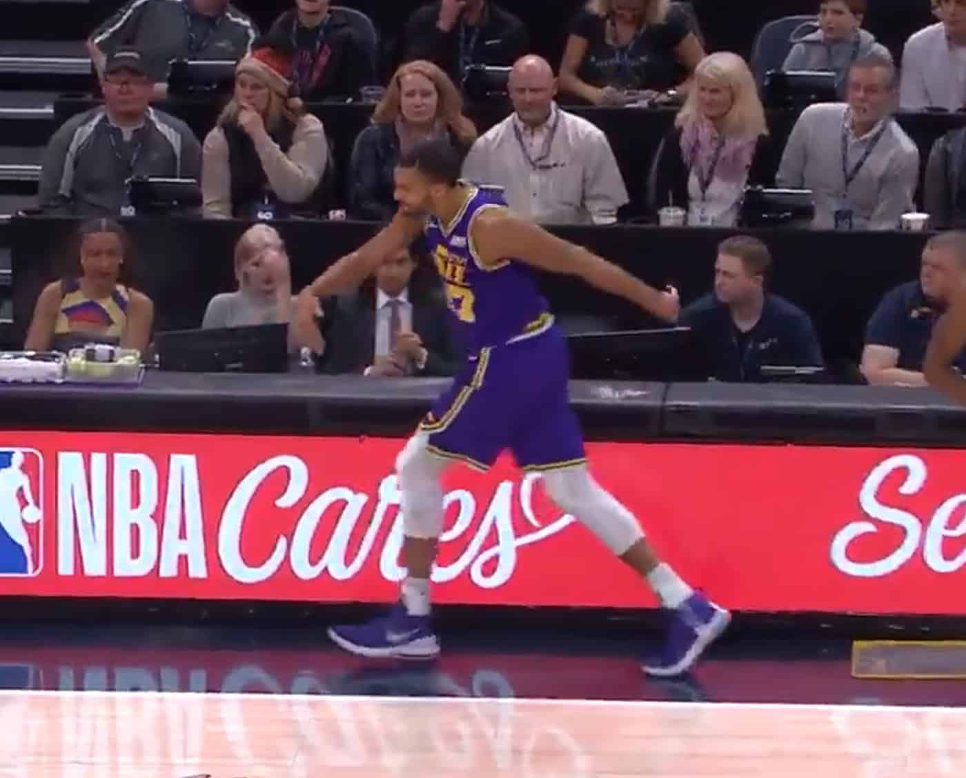 Rudy Gobert craque, se fait éjecter… et finit à la salle de muscu