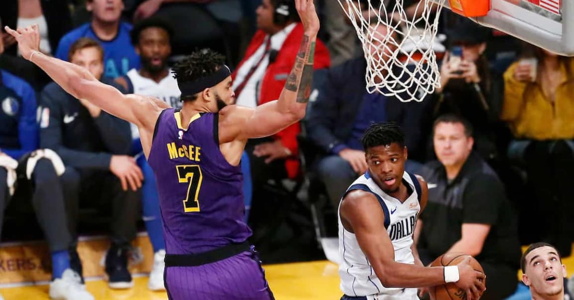 Les Lakers, les Knicks et le Magic ont négocié pour Dennis Smith