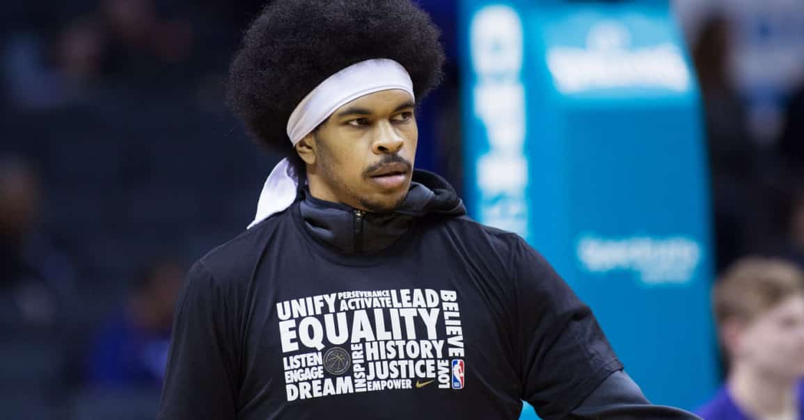 Les Pelicans à la recherche d’un pivot sur le marché des transferts