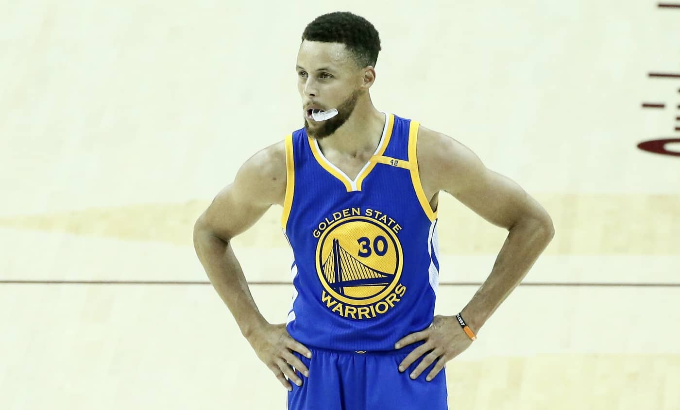 Stephen Curry se sent capable de marquer 60 points sur la tête de n’importe qui