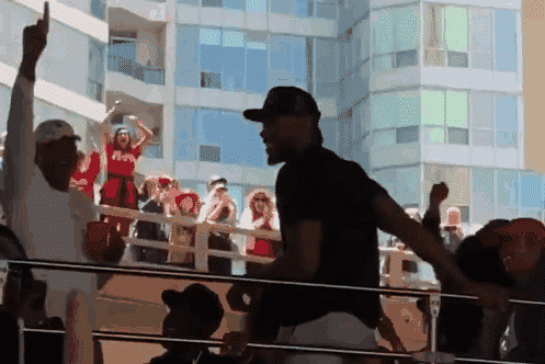 Kawhi à Toronto ? Un indice accrédite la théorie