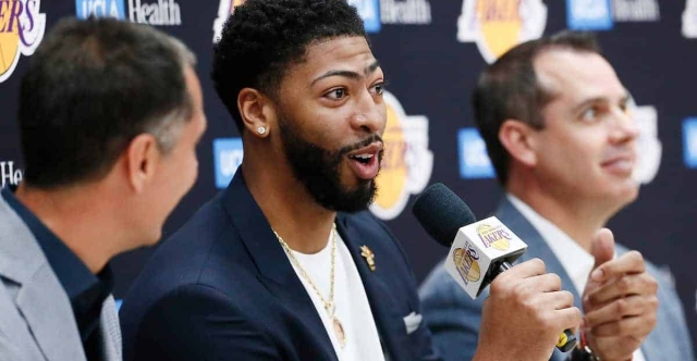 Anthony Davis laisse la porte ouverte à un retour à Chicago
