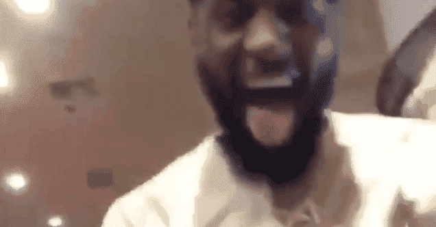 Paul George comme un fou lorsqu’il apprend son trade aux Clippers