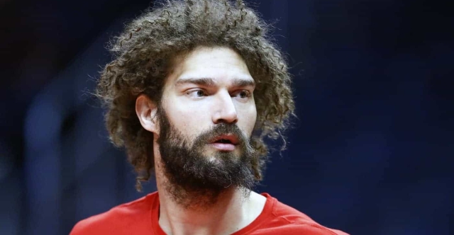 Robin Lopez révèle enfin l’origine de sa haine des mascottes