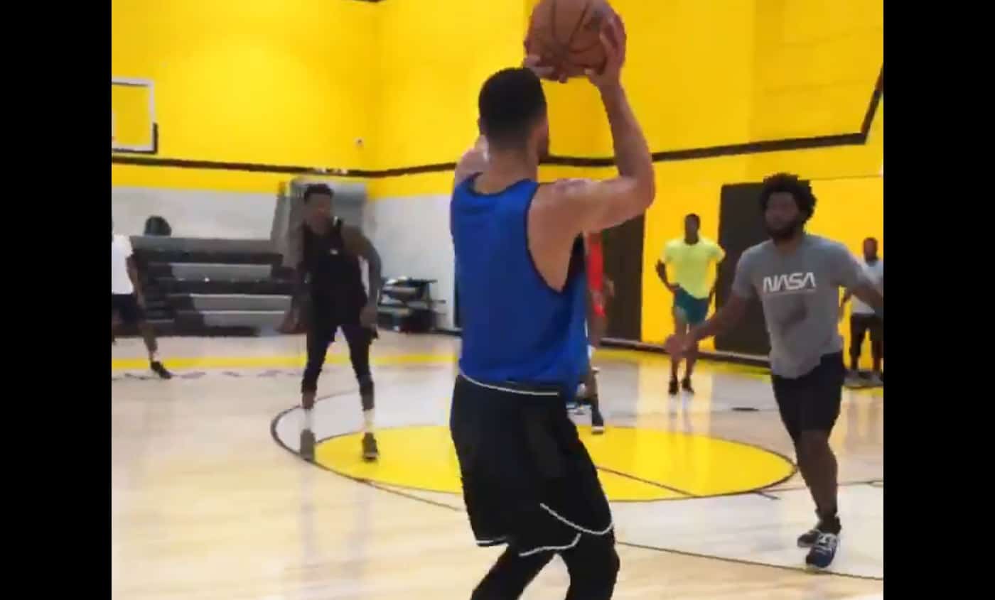 Ben Simmons s’est-il enfin acheté un shoot ?