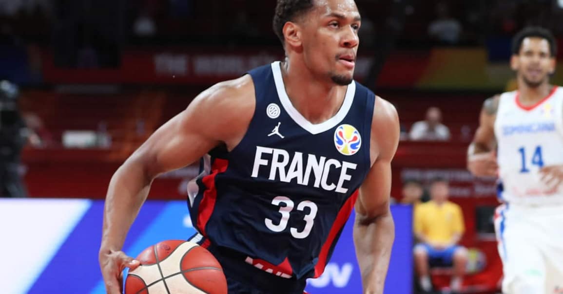 Axel Toupane débarque au Paris Basket, le comeback en NBA attendra