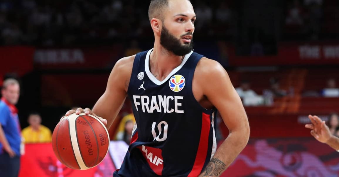 Evan Fournier trolle la Lituanie et son seum