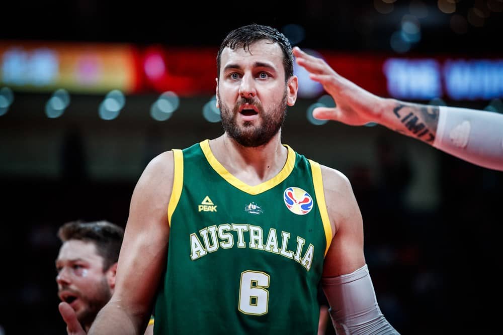 Andrew Bogut craque complètement au sujet de l’arbitrage