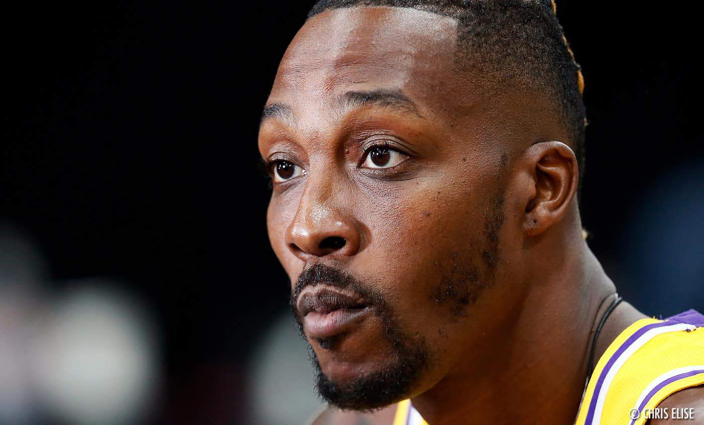 Une bague, une embrouille et une expulsion : soirée chargée pour Dwight Howard