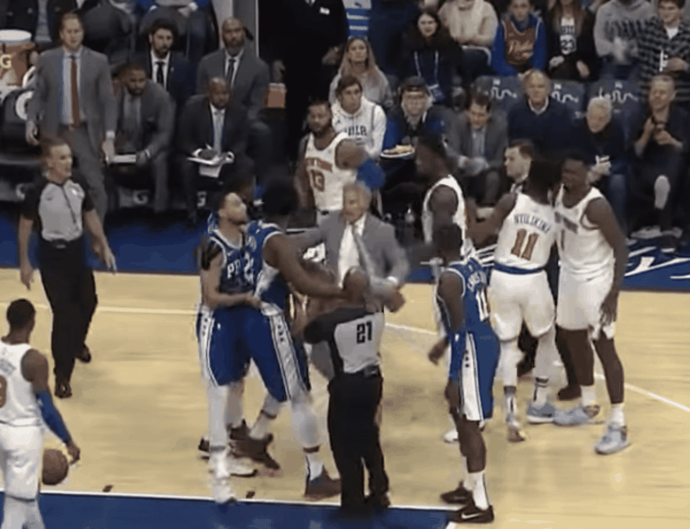 C’était chaud entre Joel Embiid et Marcus Morris