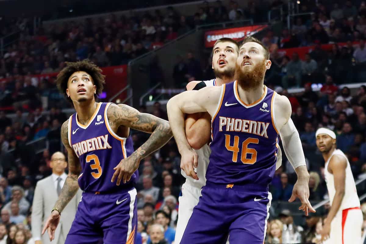 Racisme et ignorance, le beau texte d’Aron Baynes