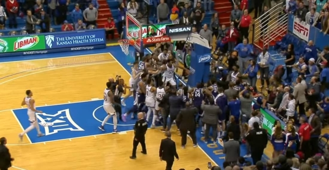 Une bagarre générale éclate à la fin de Kansas – Kansas State !