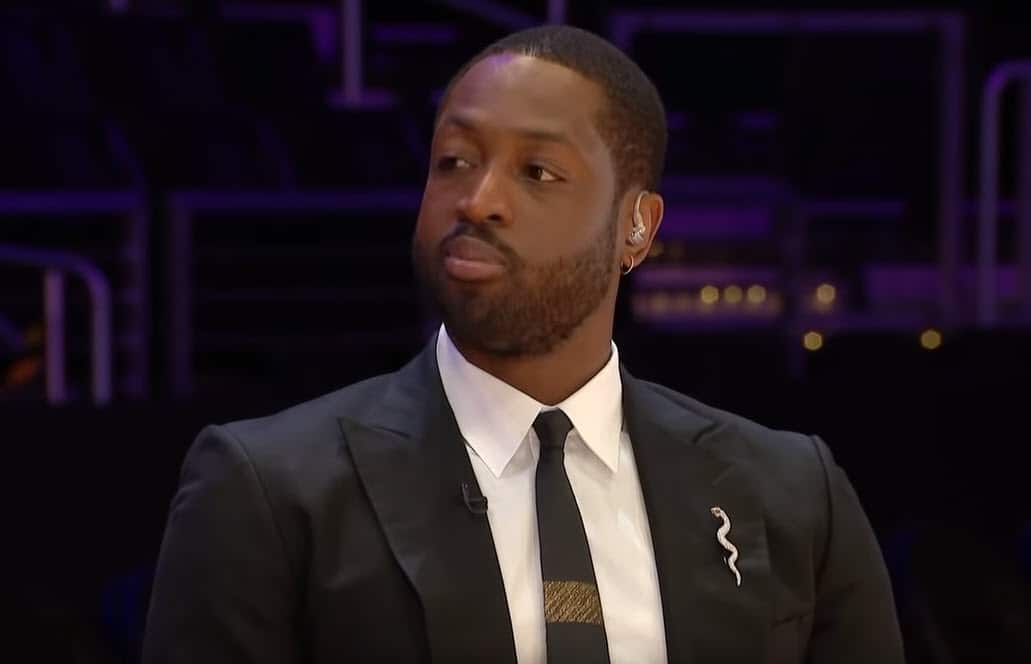 Dunks Contest : Dwyane Wade a-t-il avantagé Derrick Jones Jr ?