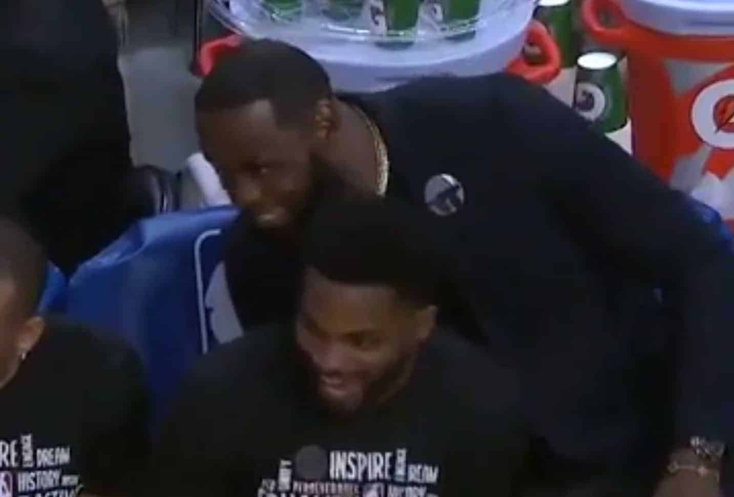 Quand LeBron James s'amuse de voir Draymond Green péter un plomb