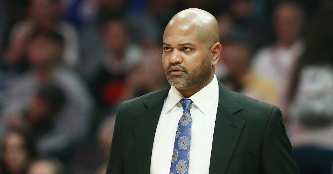 JB Bickerstaff, menacé, met en garde contre les paris sportifs