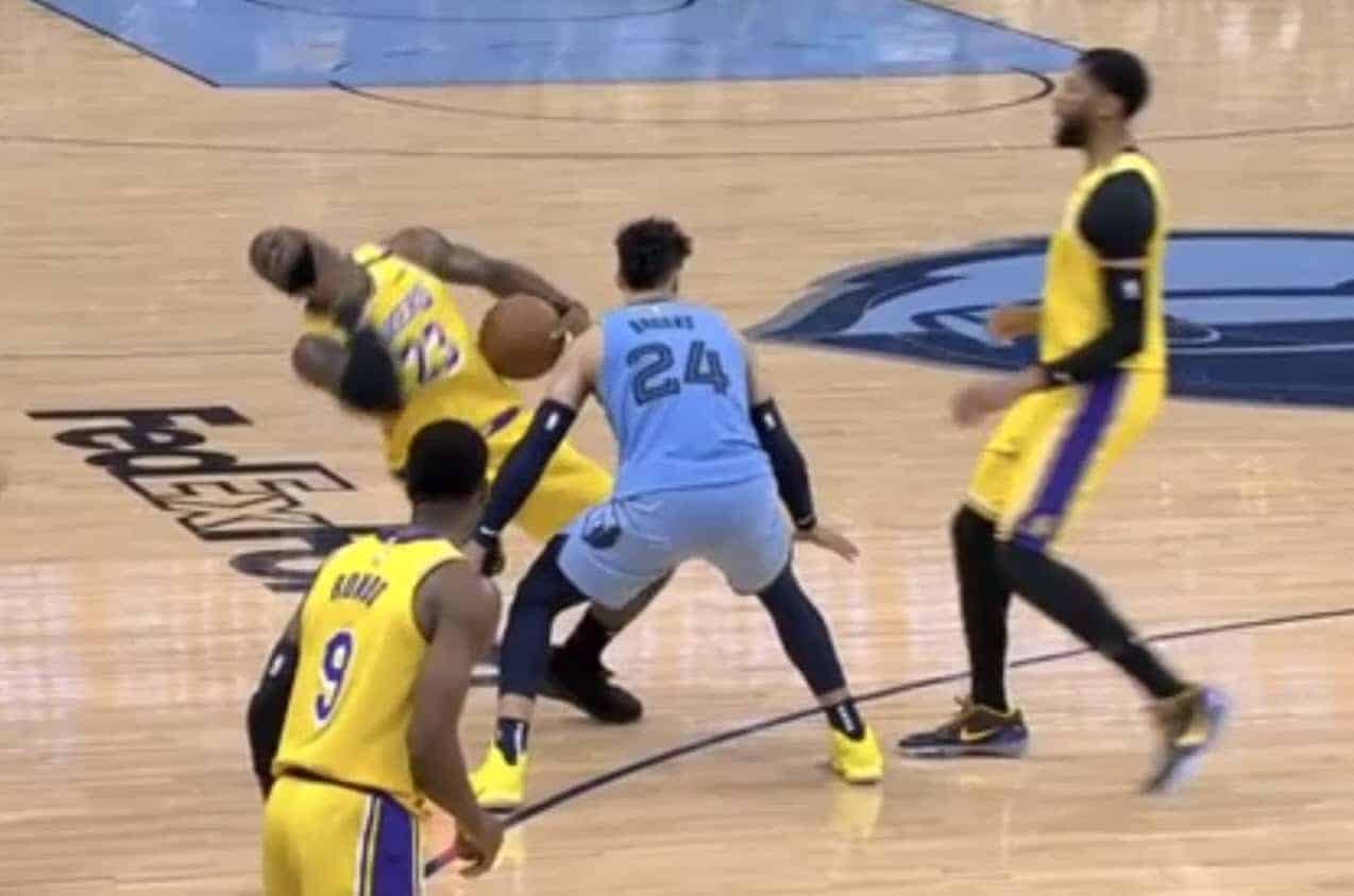 LeBron James mérite le prix de l’exagération de l’année pour cette action