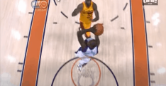 Ce block montre à quel point LeBron James est un athlète incroyable