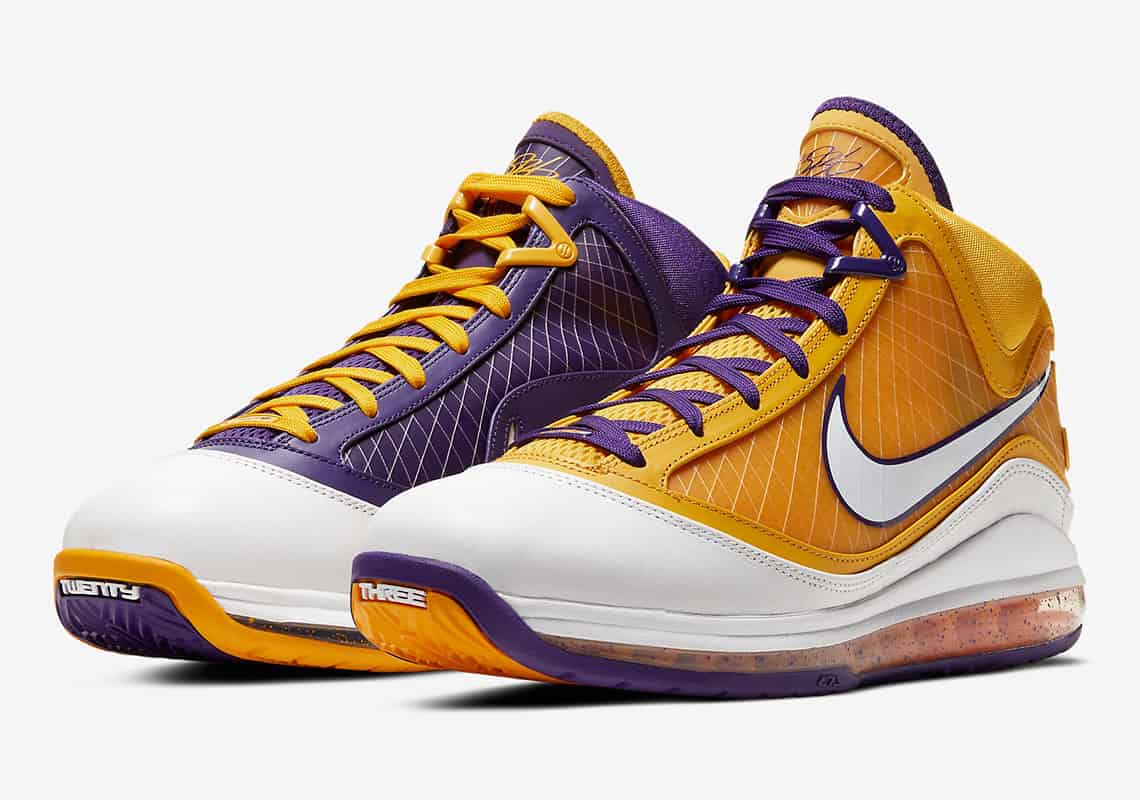 La LeBron 7 Media Day Lakers enfin en approche