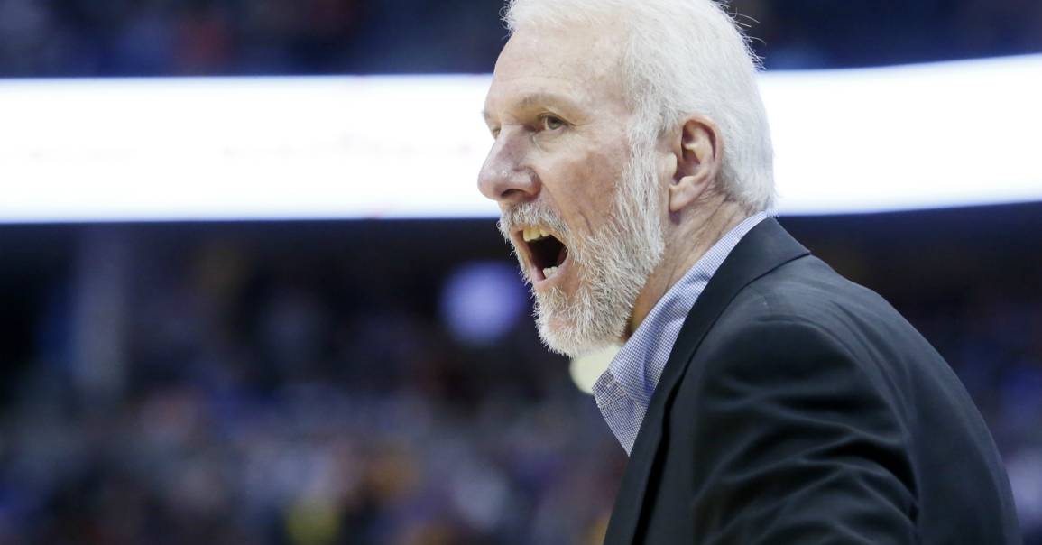 Les Hawks virent leur coach, Gregg Popovich les taille en pièce