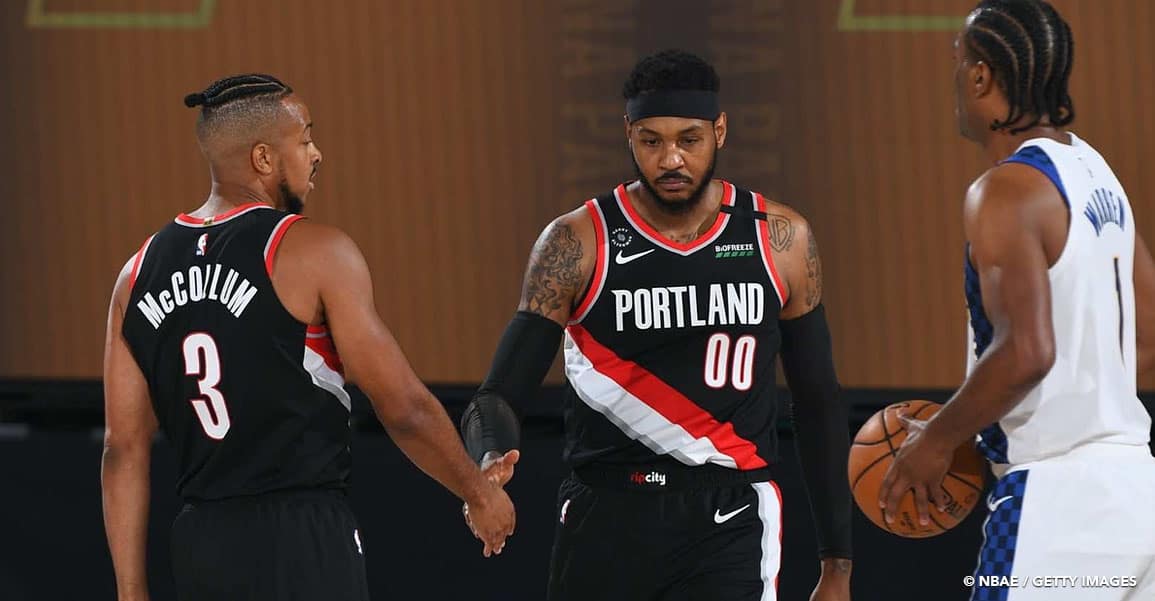 Une autre équipe surveille Carmelo Anthony de près