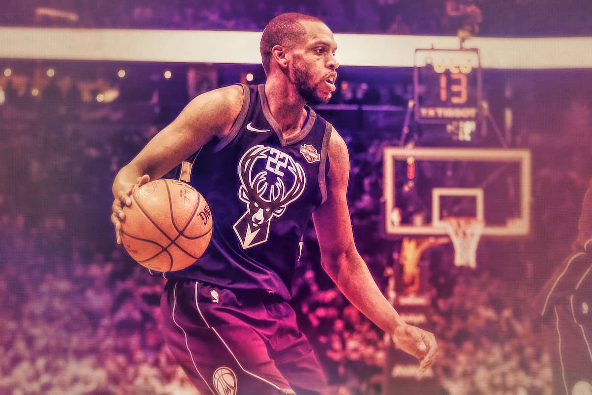 CQFR : Khris Middleton prend feu, Trae Young se blesse bêtement