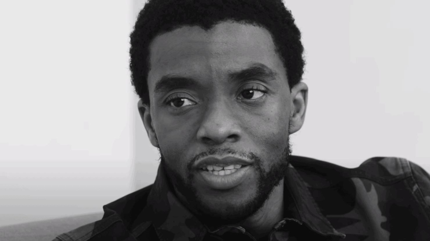 La NBA pleure Chadwick Boseman, fan hardcore de basket et acteur culte