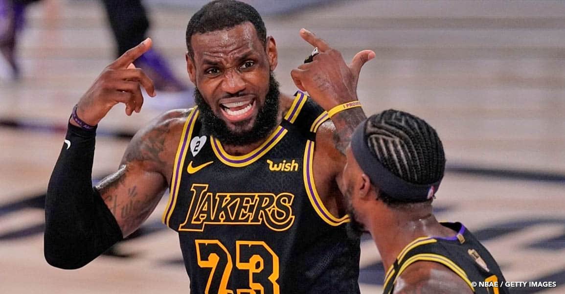 Les Lakers, rois pour mettre la pression sur les arbitres ?