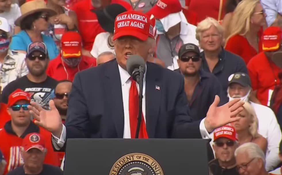 Donald Trump et ses partisans s’en prennent à LeBron James lors d’un meeting