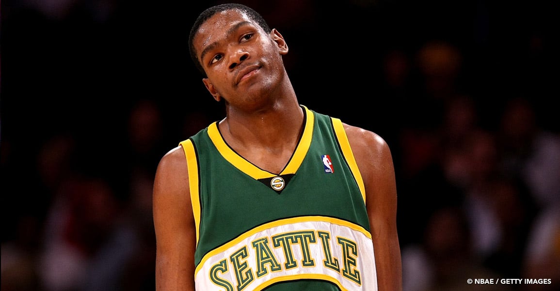 Même douze ans après, les Sonics continuent de faire mieux que les Nets et les Kings