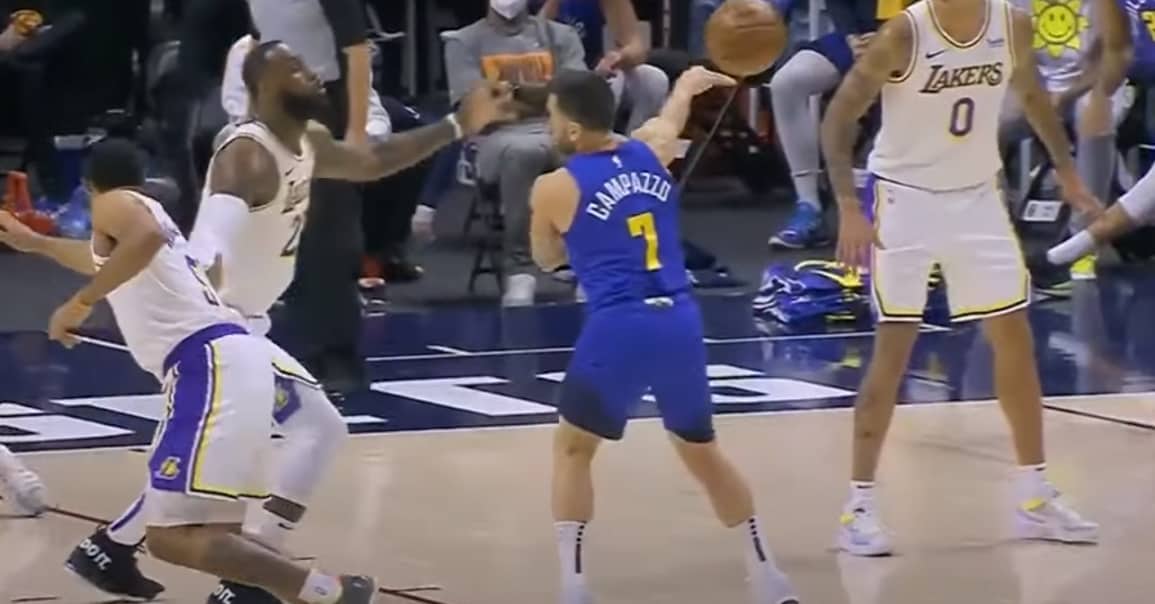 LeBron et Kuzma mystifiés par la passe aveugle exceptionnelle de Campazzo