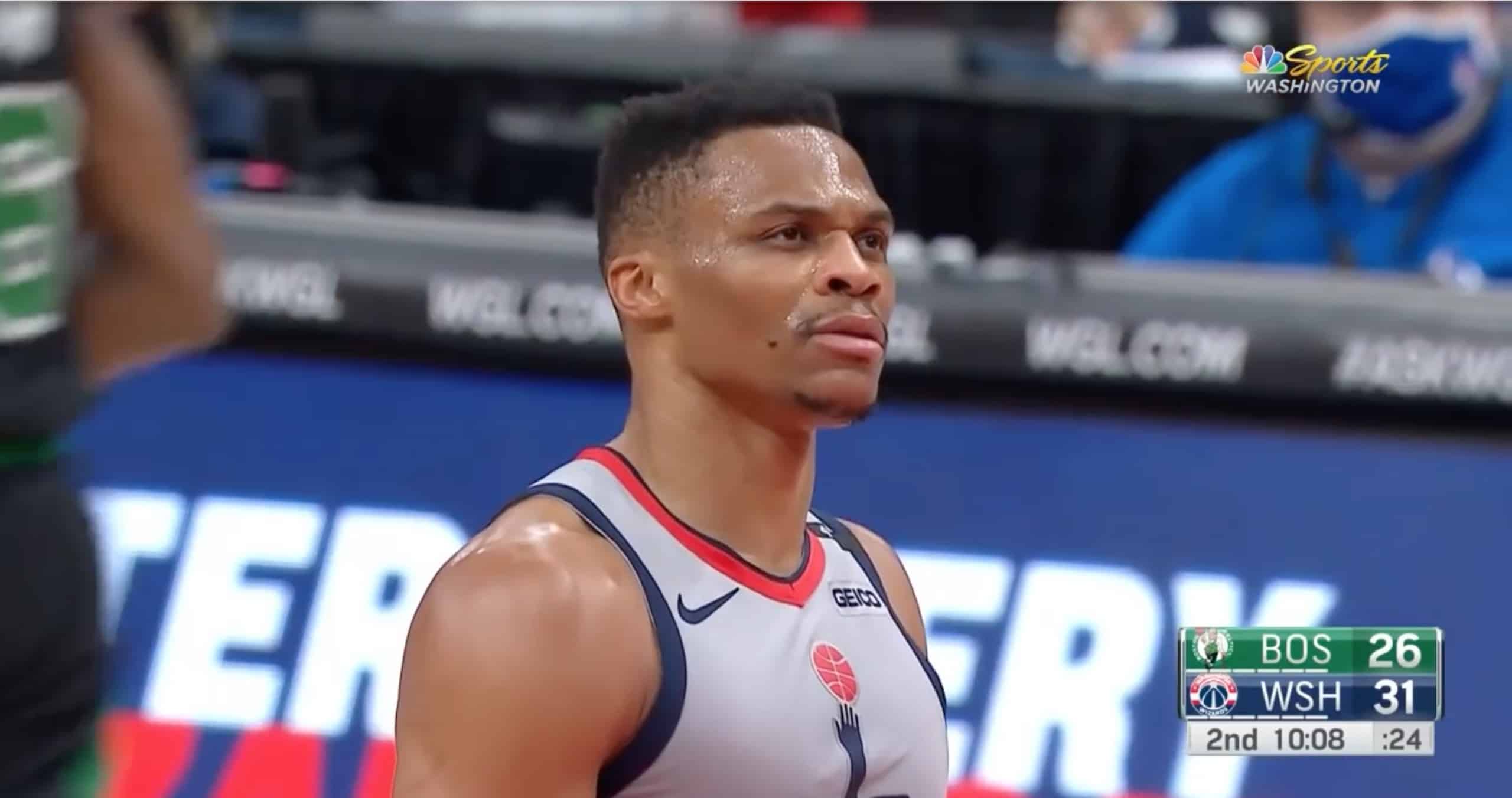 La réaction culte de Russell Westbrook après l’un des pires lancers de l’Histoire