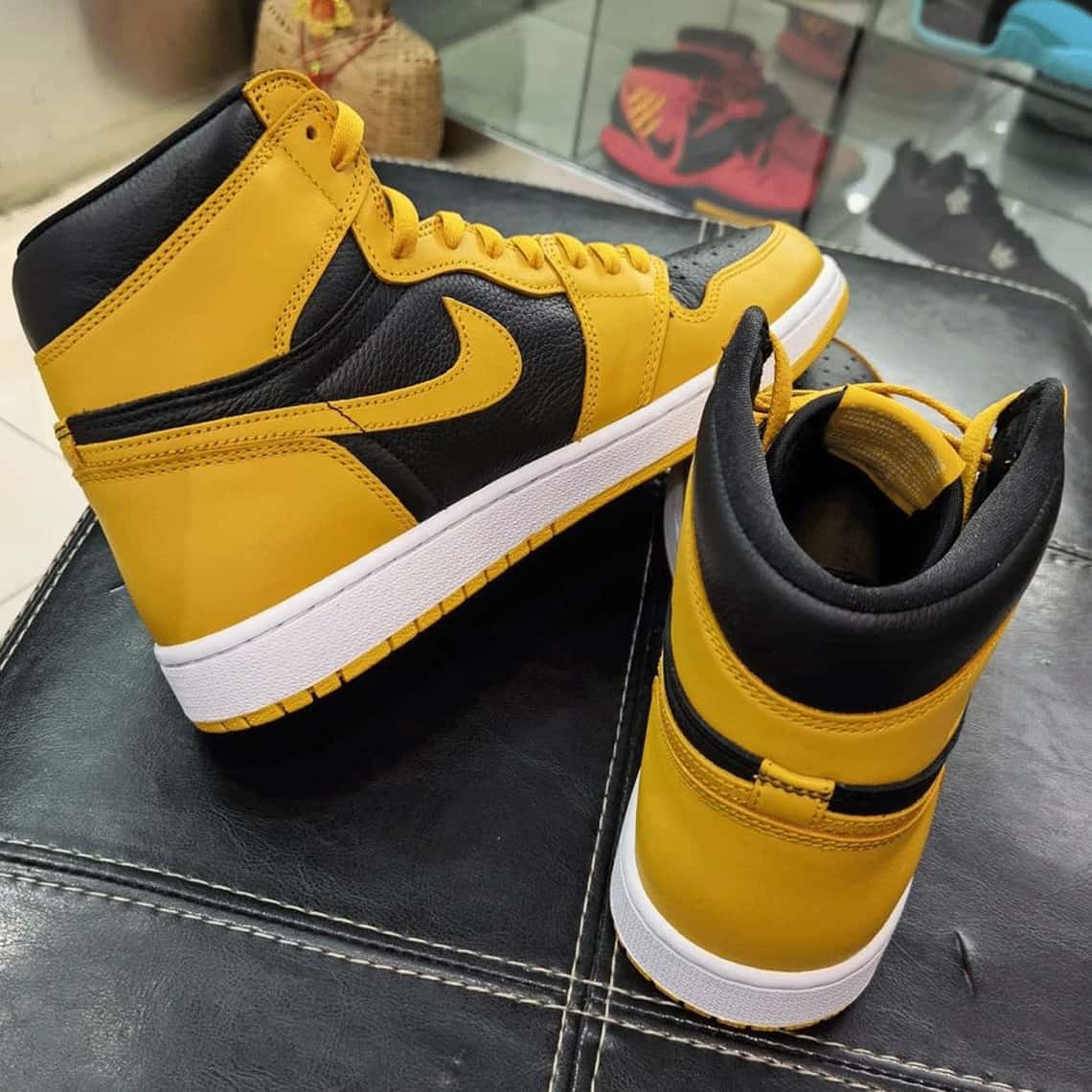 Air Jordan 1