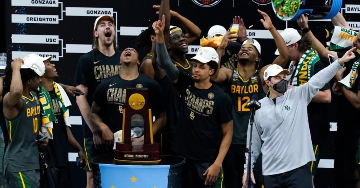 Gonzaga et Ayayi chutent en finale, premier titre masculin pour Baylor !