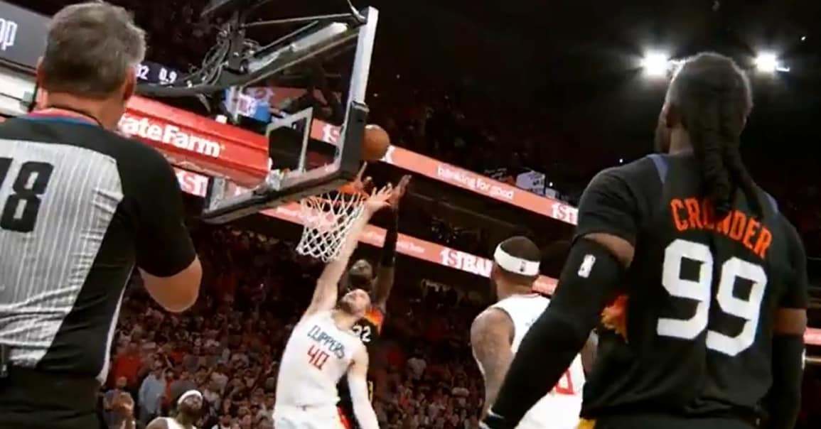 Deandre Ayton, un alley-oop dingue à 0,9 seconde pour tuer les Clippers