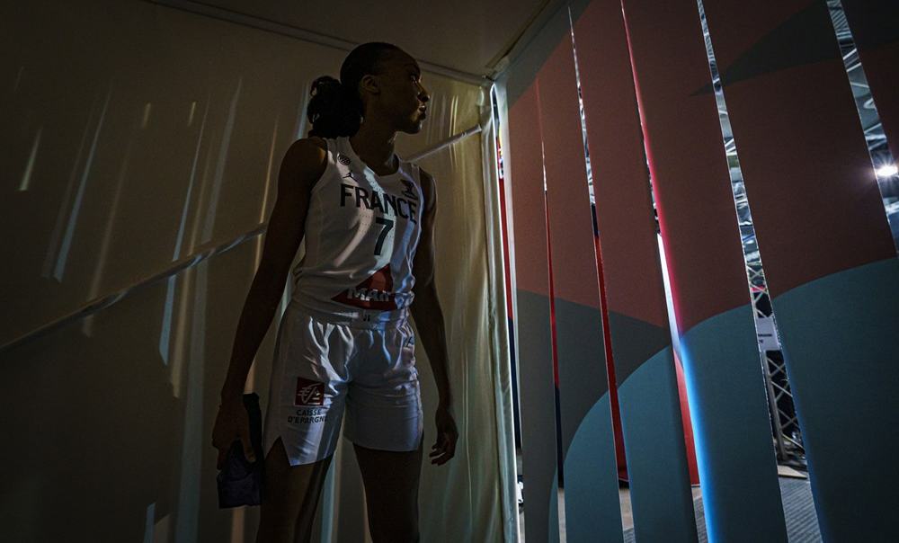 EuroBasket : Les Bleues foncent en quart avec la manière