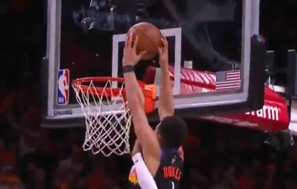 Devin Booker, un très gros poster sur Giannis Antetokounmpo… refusé