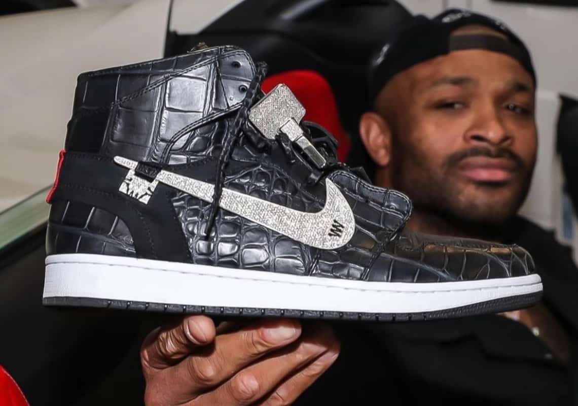 Des Jordan à 250K pour célébrer le titre, le Sneaker King PJ Tucker est un grand malade