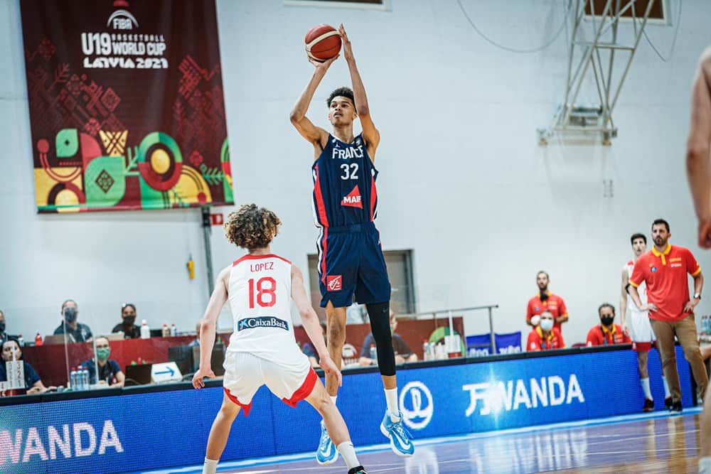 Victor Wembanyama est monstrueux, on comprend pourquoi c’est le « meilleur prospect du monde »