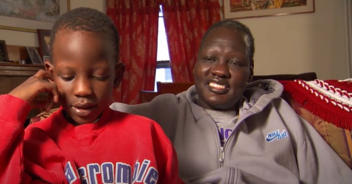 Manute Bol a-t-il vraiment joué en NBA à plus de 50 ans ?