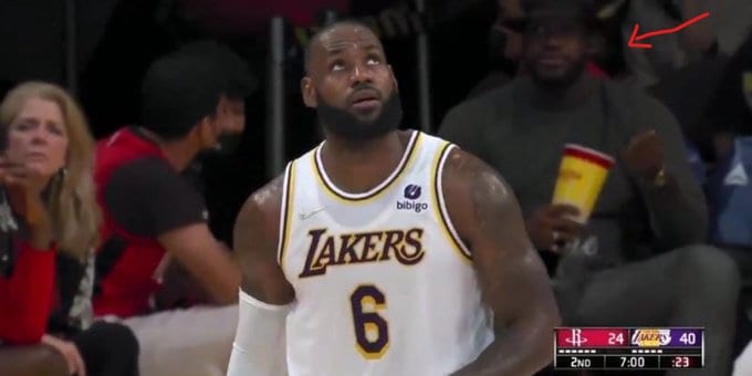 LeBron James n’a pas voyagé dans le temps, l’identité de son sosie révélée