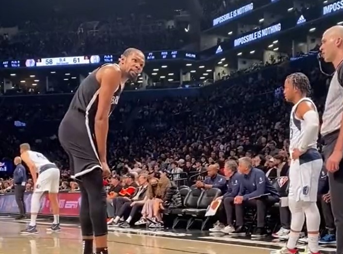 Kevin Durant à l’amende pour s’être énervé contre un fan