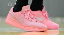 La future Nike LeBron 20 voit déjà la vie en rose
