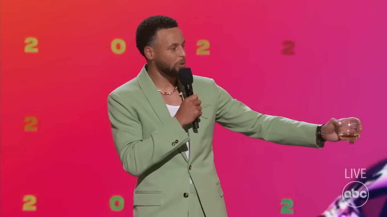 Stephen Curry dit au revoir à Jordan Poole et a hâte de jouer avec Chris Paul